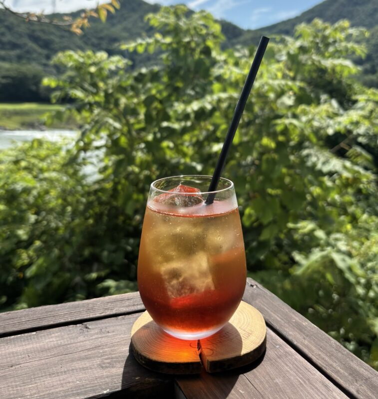 サクラテーブル